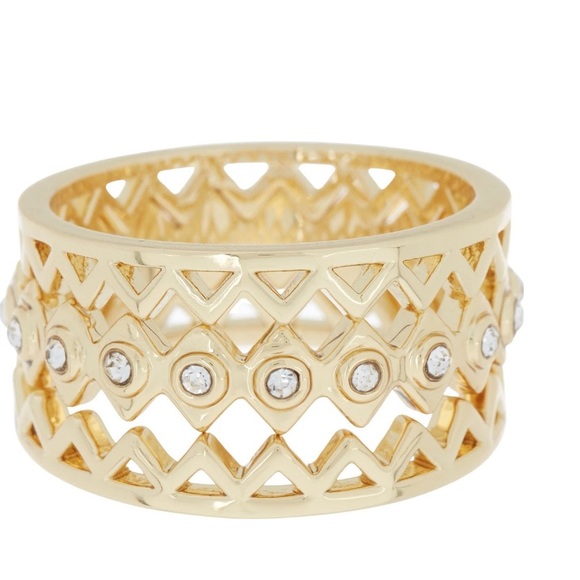 Covet Jewelry - 🔥Covet gold stackable ring set size 6